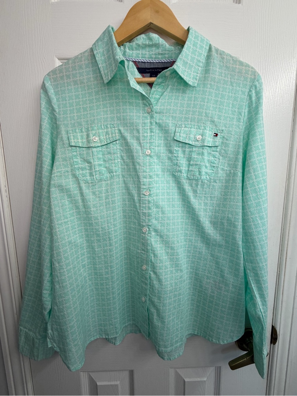 Tommy Hilfiger Mint Green Geometric Button-Up Shirt L Coastal Grandmother Preppy